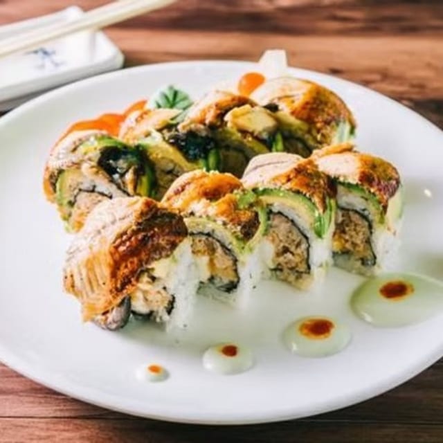 C19. Sunset Blvd Roll (8 Pieces).
